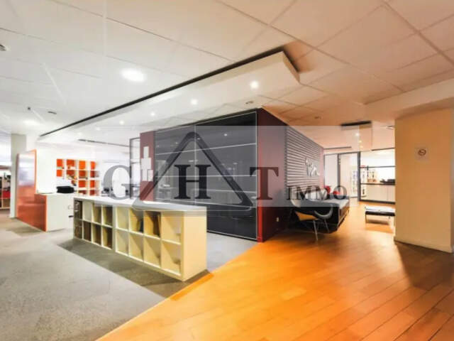 600 M² DE BUREAUX A VENDRE SAINT MAUR — photo du bien