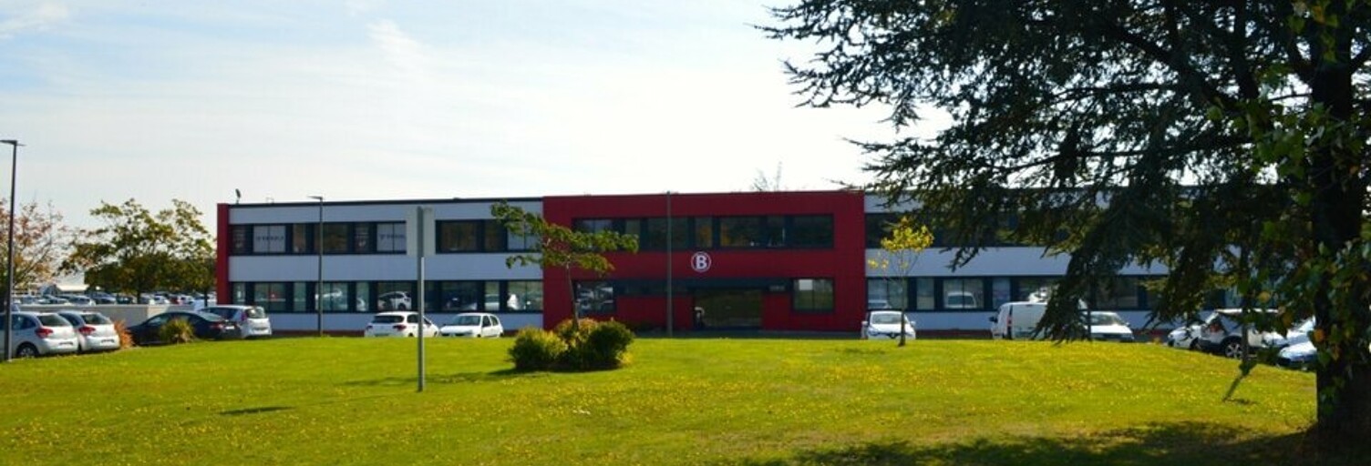 Bureau  30 m² à louer à Lanester (56600)