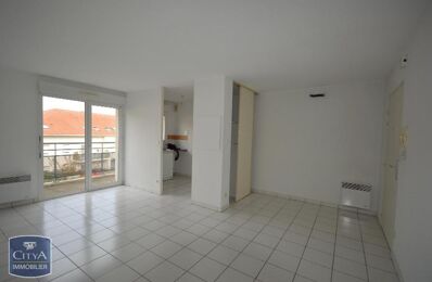 location appartement 570 € CC /mois à proximité de Cholet (49300)