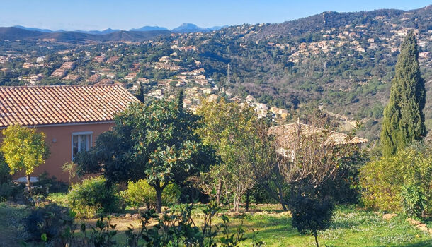 Villa / Maison 4 pièces  à vendre Lavandou (Le) 83980