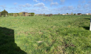 Terrain  946 m² à vendre à Saint-Vincent-sur-Jard (85520)