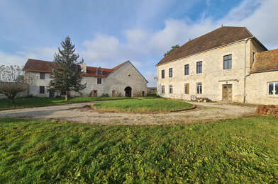 Maison 23 pièces 649000 €