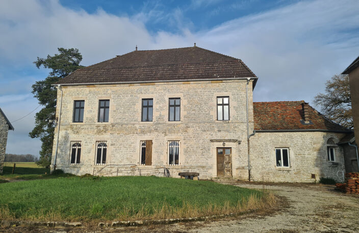 Belle propriété construite au 18ème et 19ème siècle — photo 3