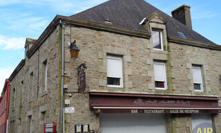 Immeuble  744 m² à vendre à Plumelec (56420)