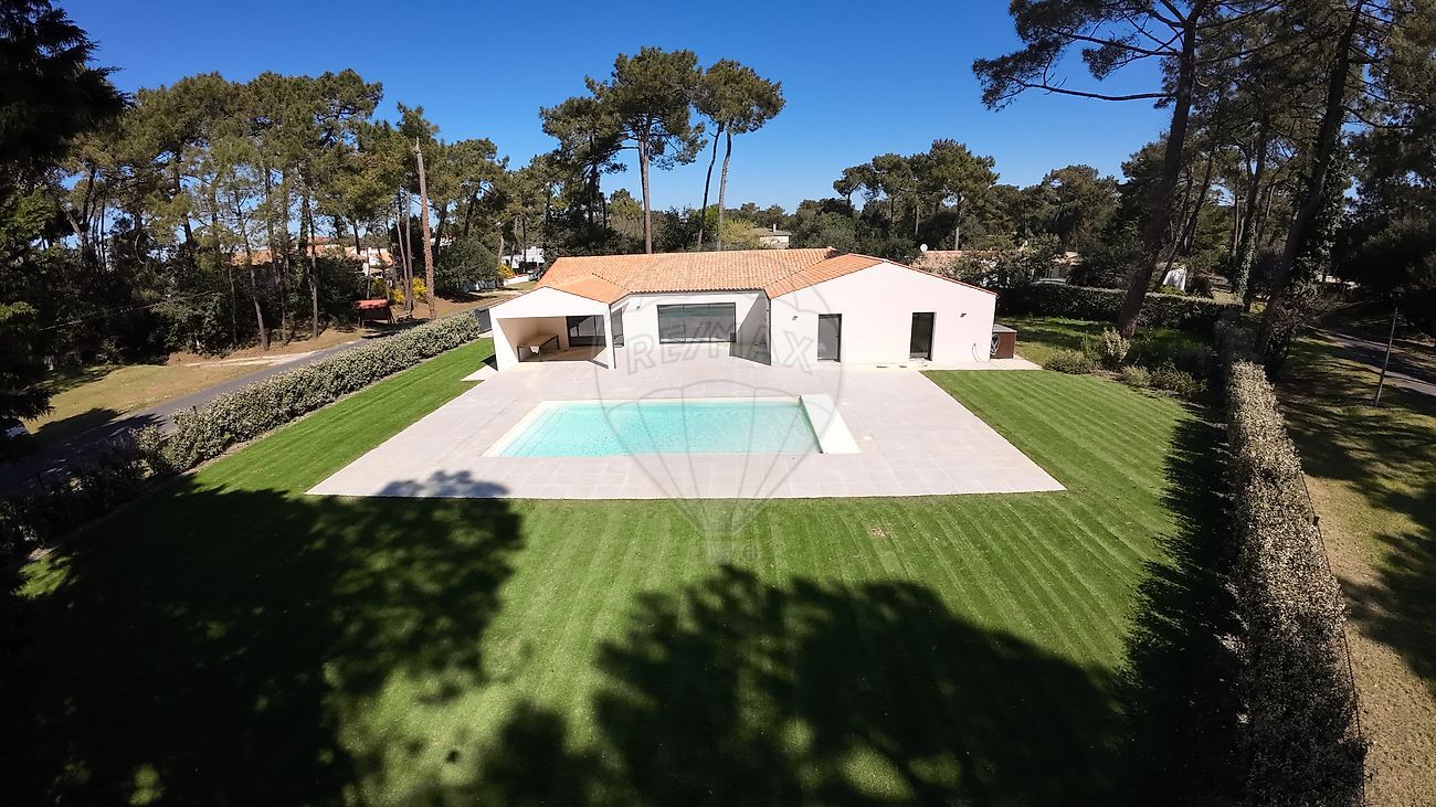 Villa / Maison 5 pièces  à vendre Mathes (Les) 17570
