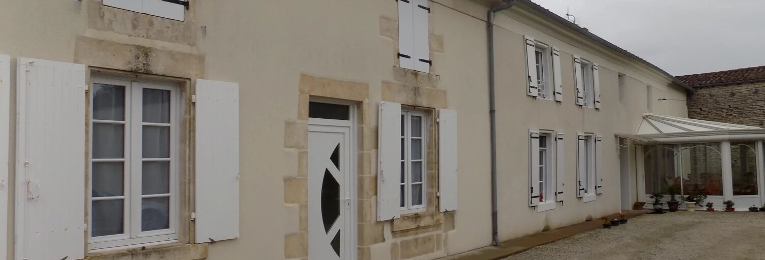 Maison 7 Pièces 212 m² à vendre à Prin-Deyrançon (79210)