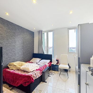 Appartement 1 pièces 80000 €