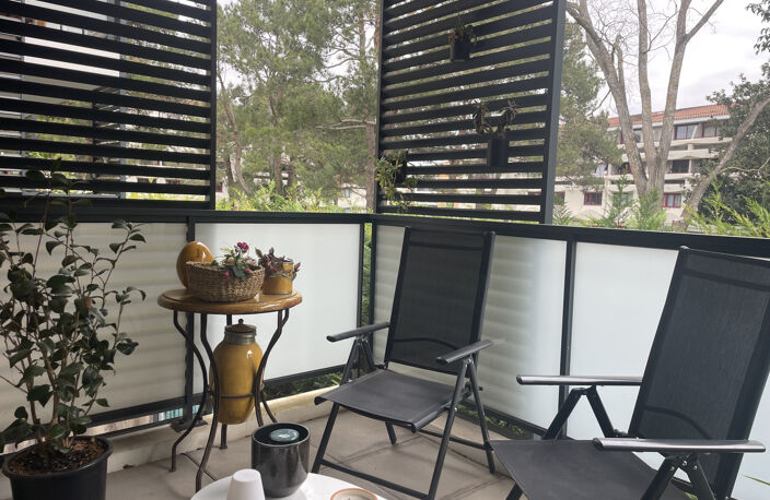 AIX EN PROVENCE :  AU CALME AVEC TERRASSE — photo 2