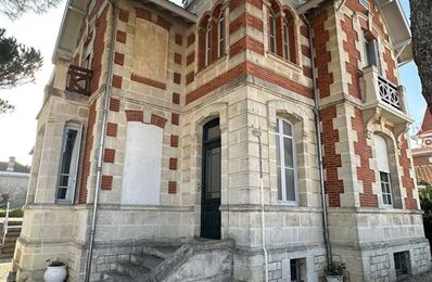 vente maison 988 400 € à proximité de Vendays-Montalivet (33930)