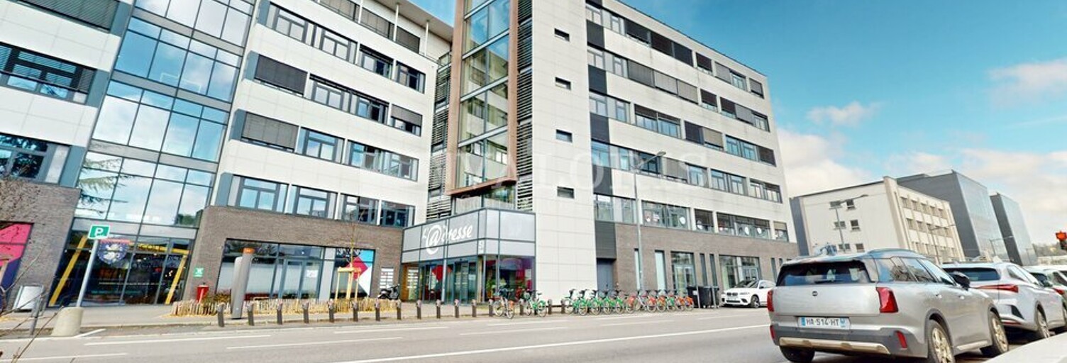 Bureau  3177 m² à louer à Lyon 9 (69009)