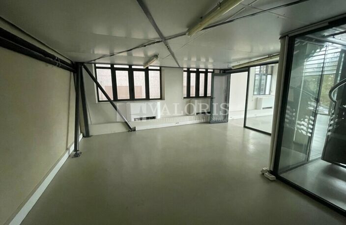 BUREAUX à LOUER — photo 2