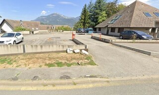 Garage   m² à louer à Chambéry (73000)