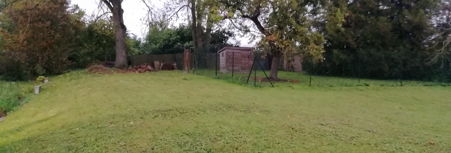 Terrain  1036 m² à vendre à Isse (51150)