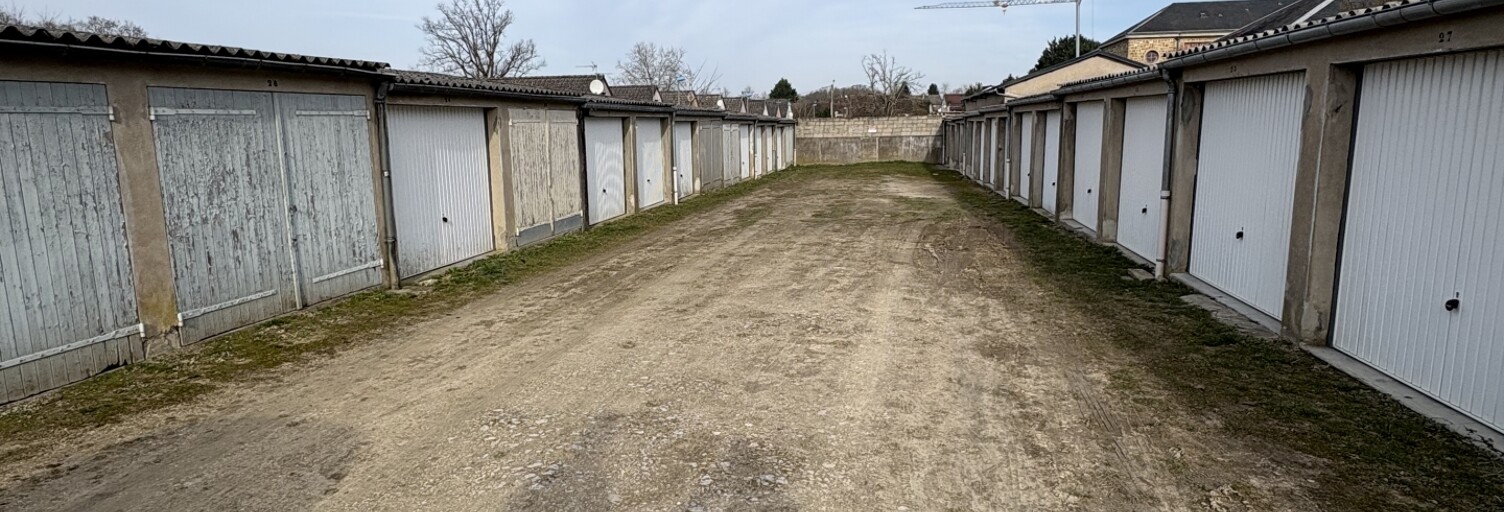 Garage  512 m² à vendre à Vierzon (18100)