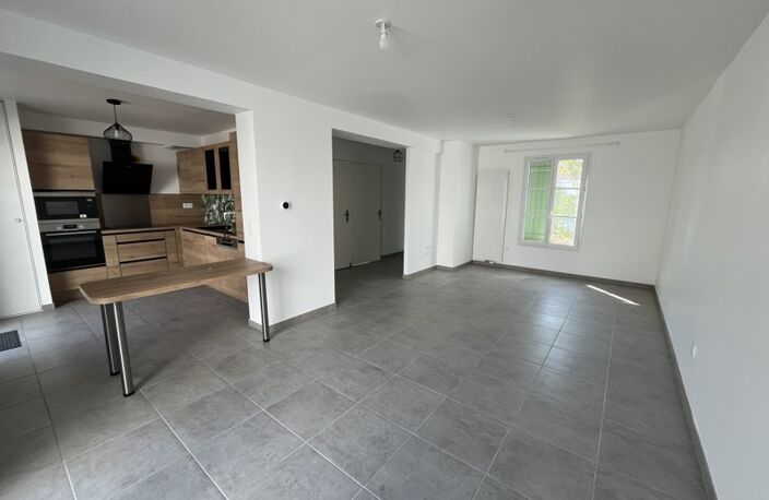 Vente maison 4 pièces 83 m² Saint-Pierre-d'Oléron (17310) — photo 3