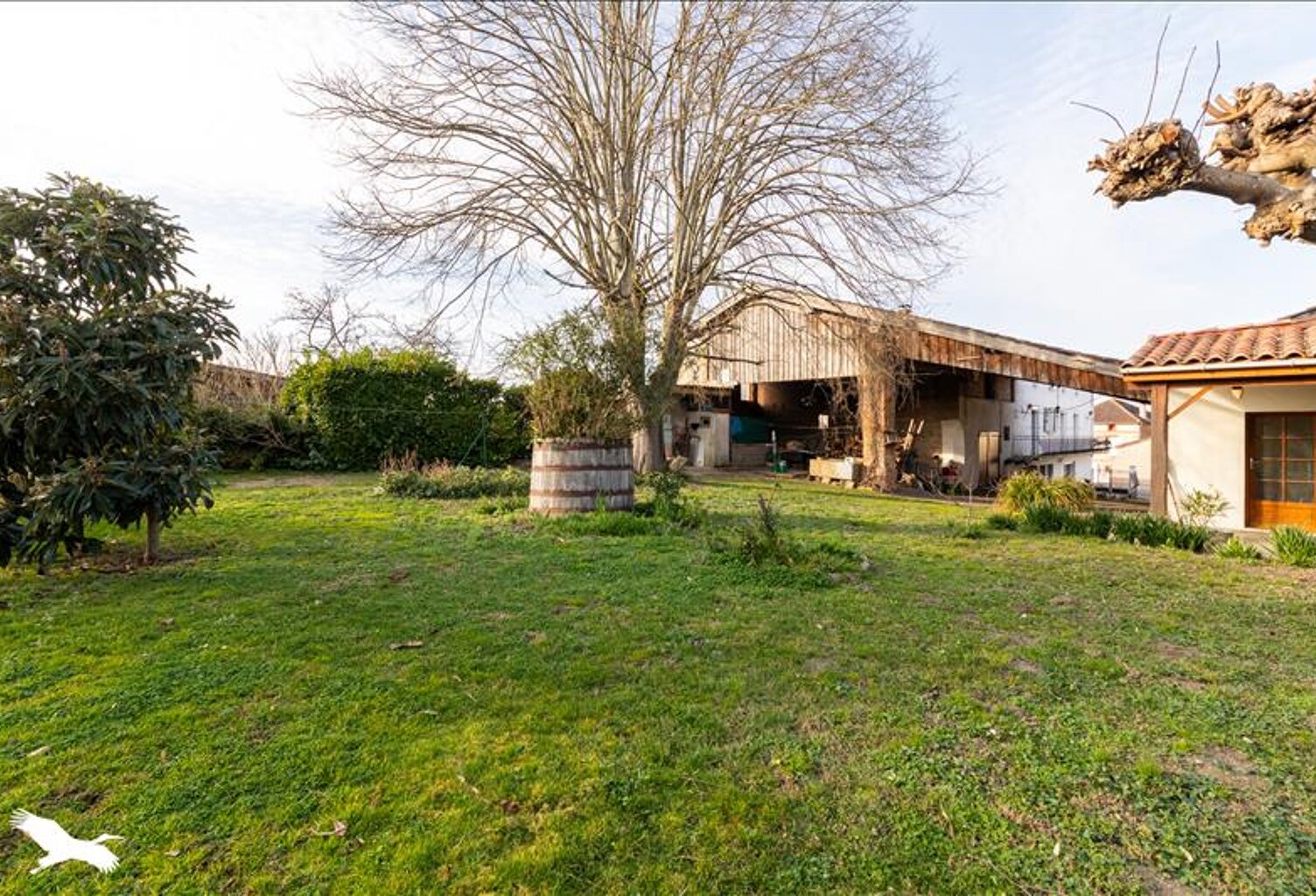 Ferme (tte) de 9 pièces principales — photo 1