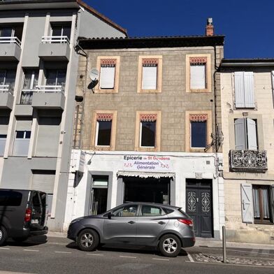 Immeuble  275600 €