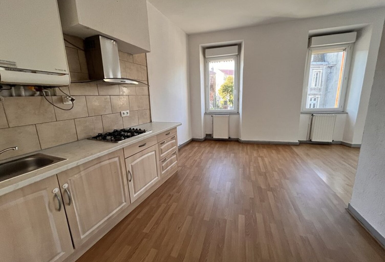 Vente immeuble   Saint-Gaudens (31800) — photo 1