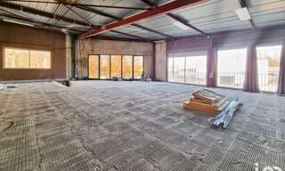 Bureau  150 m² à louer à Ozoir-la-Ferrière (77330)