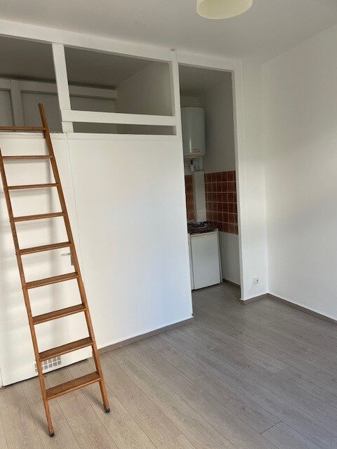 Appartement 1 pièces  à louer Grenoble 38000