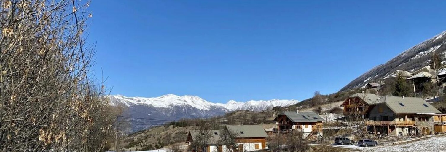 Terrain  670 m² à vendre à Les Orres (05200)
