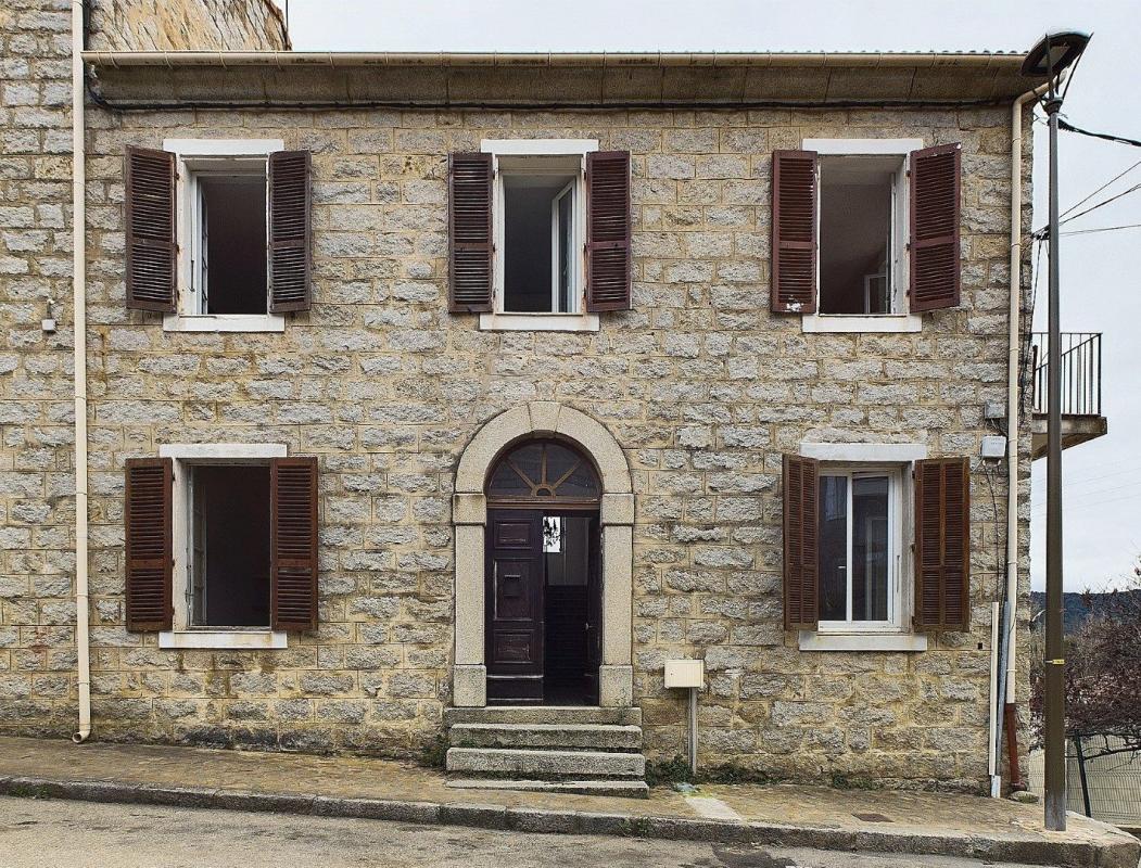 Villa / Maison  T5 à vendre Santa-Maria-Siché 20190