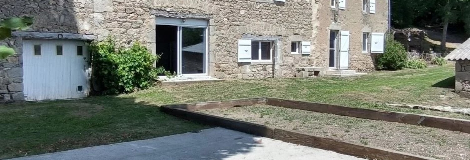 Maison 7 Pièces 171 m² à vendre à Le Vernet-Chaméane (63580)