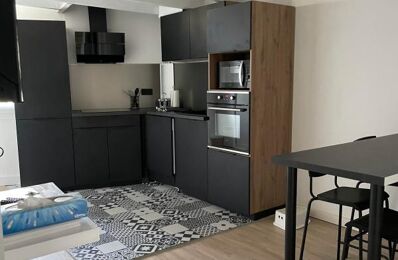 location appartement 620 € CC /mois à proximité de Orange (84100)