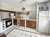 Maison de plain-pied avec garage et jardin — photo 2