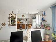 Maison de plain-pied avec garage et jardin — photo 3