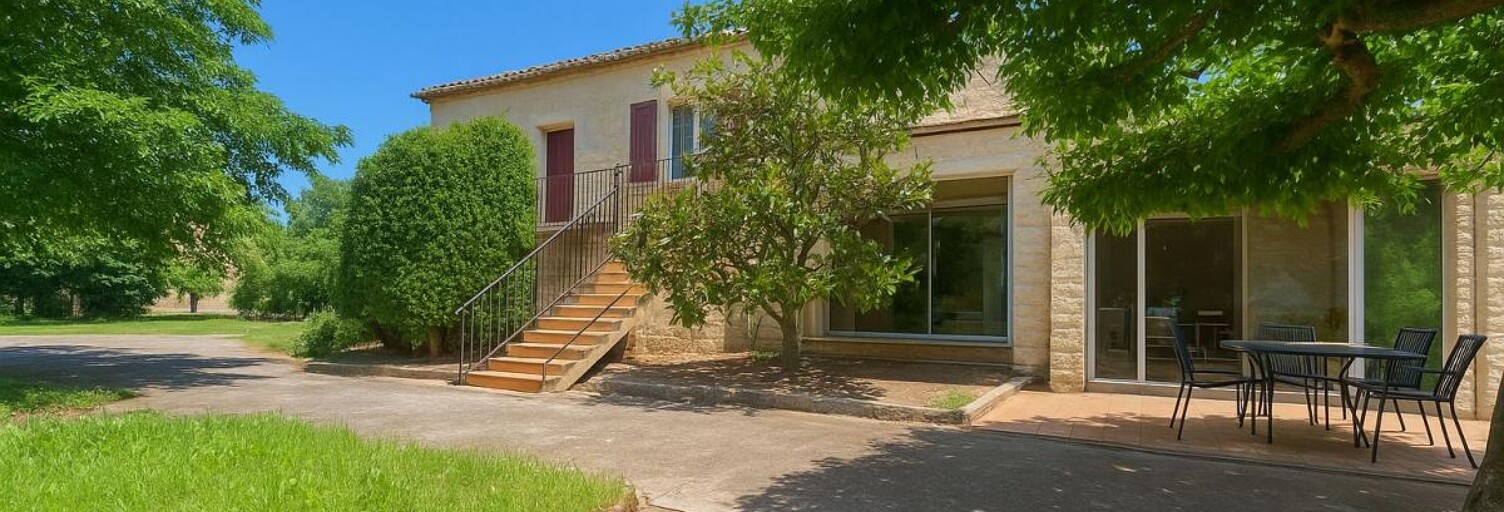 Maison 5 Pièces 207 m² à vendre à Carpentras (84200)