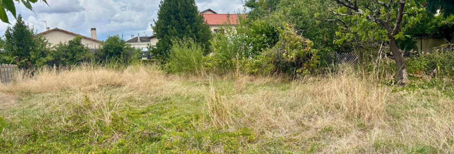 Terrain  832 m² à vendre à Poitiers (86000)