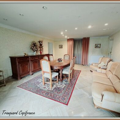 Maison 8 pièces 140000 €