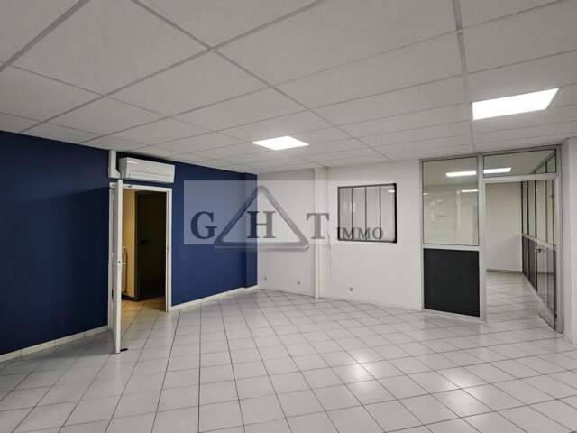 OPPORTUNITE ideal investisseur sur la RN7 de 11.26% rentabilite — photo du bien