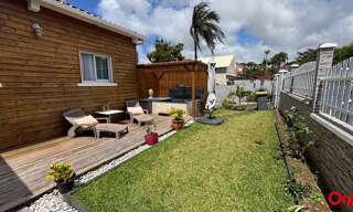 Maison 6 Pièces 100 m² à vendre à Sainte-Suzanne (97441)