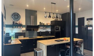Maison 10 Pièces 247 m² à vendre à Comines (59560)