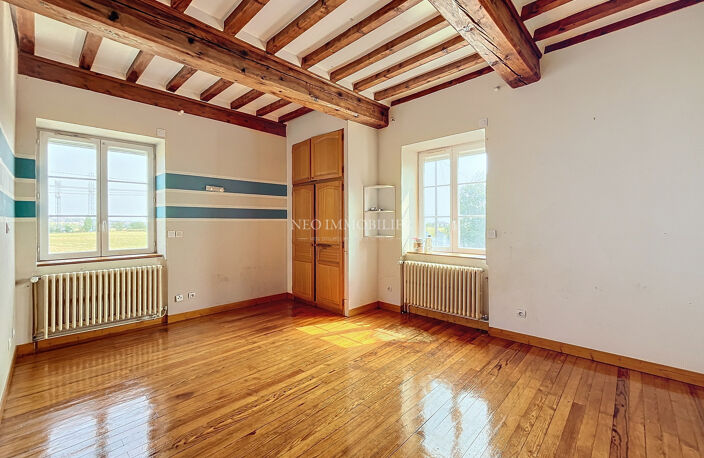 Charmante Maison Ancienne avec 5 Chambres et Studio Indépend — photo 4