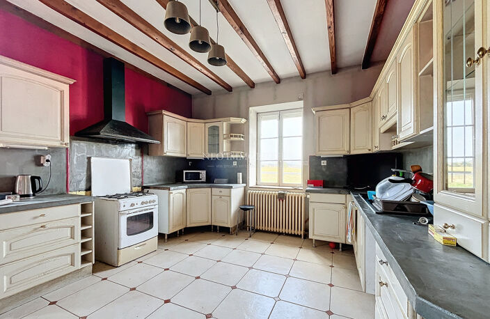 Charmante Maison Ancienne avec 5 Chambres et Studio Indépend — photo 5