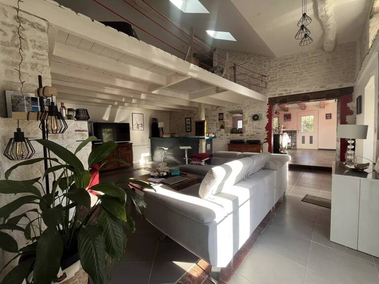 MAISON EN PIERRE — photo 1