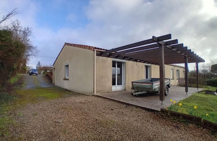 A louer maison 5 chambres 193 m² SANSAIS — photo 4