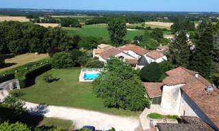 Maison 13 Pièces 345 m² à vendre à Charras (16380)