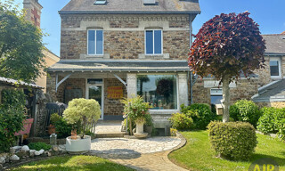 Maison 8 Pièces 239 m² à vendre à Saint-Étienne-de-Montluc (44360)