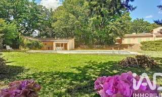 Maison 11 Pièces 188 m² à vendre à Trets (13530)