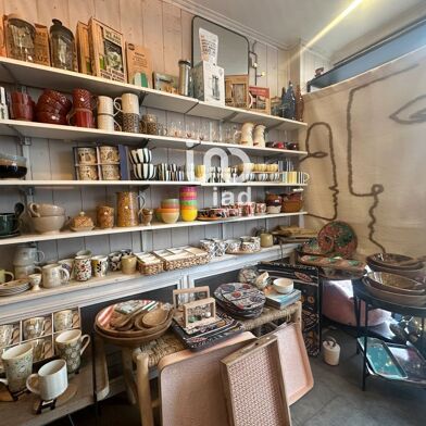 Commerce  185000 €