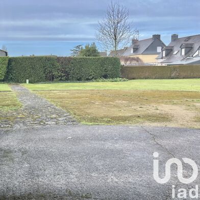 Terrain  224500 €