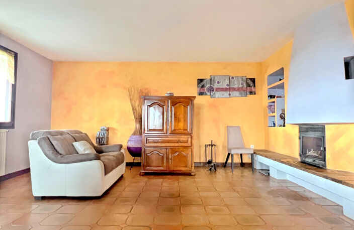 Maison T6 familiale avec terrain — photo 5