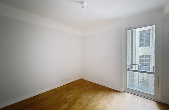 Appartement Dijon  quartier Gare de 2 pièce(s) 45 m2 — photo 3