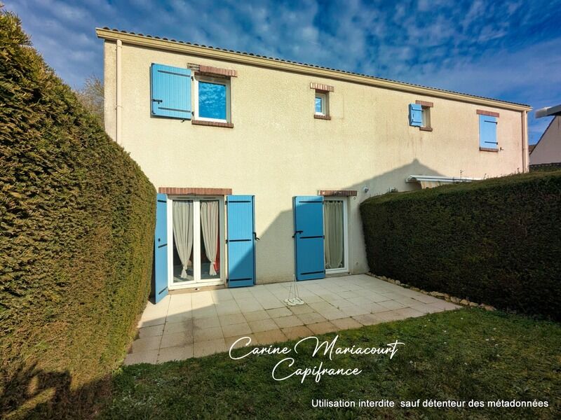 Villa / Maison 4 pièces  à vendre Niort 79000