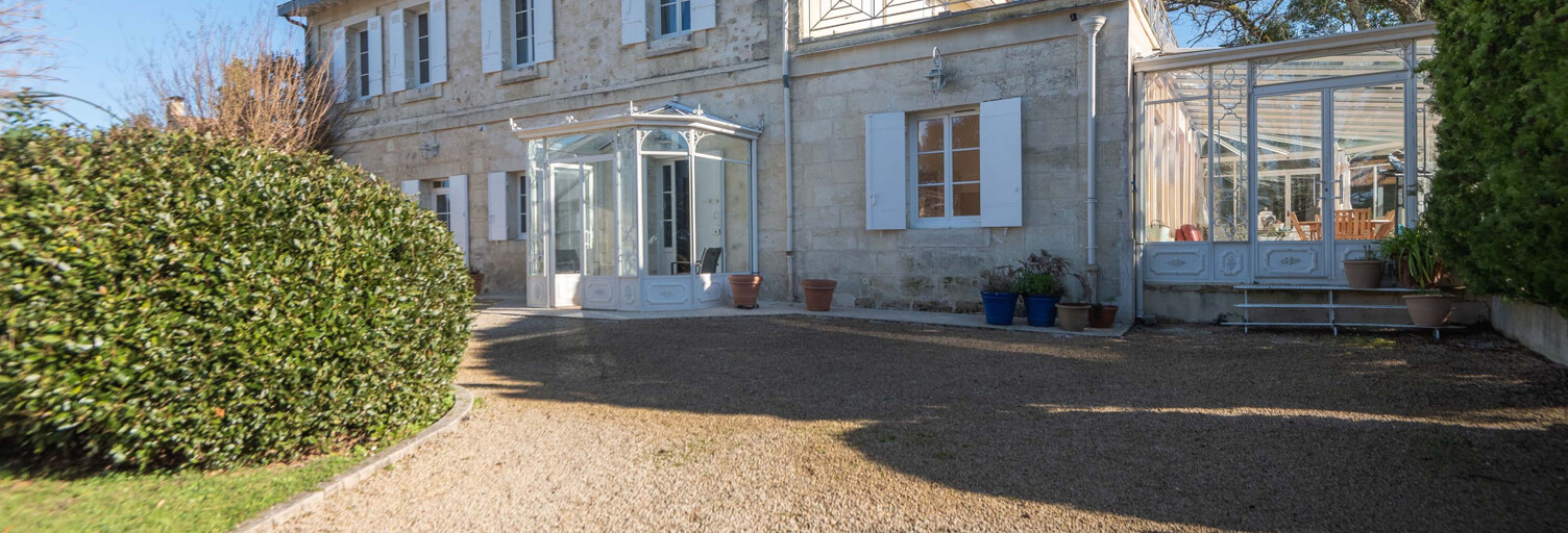 Maison 7 Pièces 310 m² à vendre à Carignan-de-Bordeaux (33360)