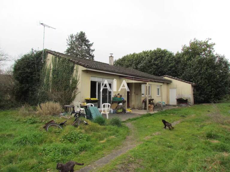 Maison de village proche de Ruffec(4km) — photo 1